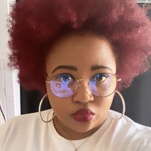 Meet your Posher, Kamisha